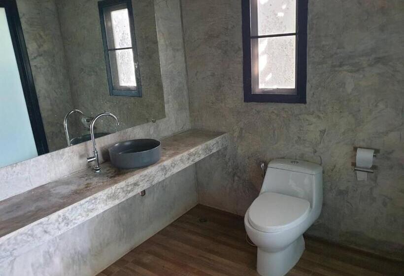 Büyük Çift Kişilik Yataklı Delüks Oda, Kohmak Homehug&beachclub