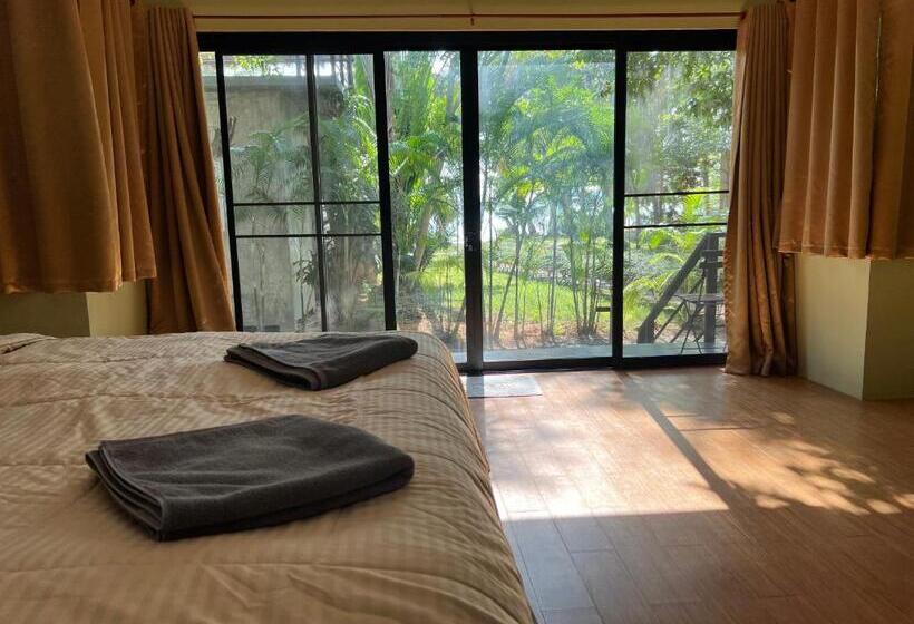 Büyük Çift Kişilik Yataklı Standart Oda, Kohmak Homehug&beachclub