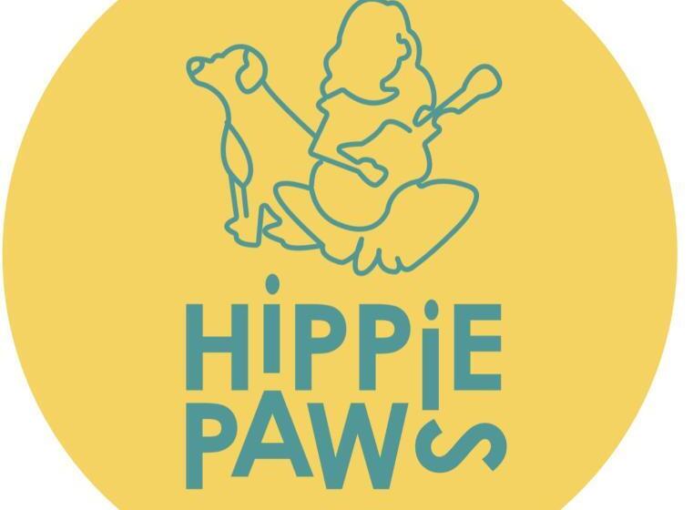 Studio Deluxe, Hippie Paws