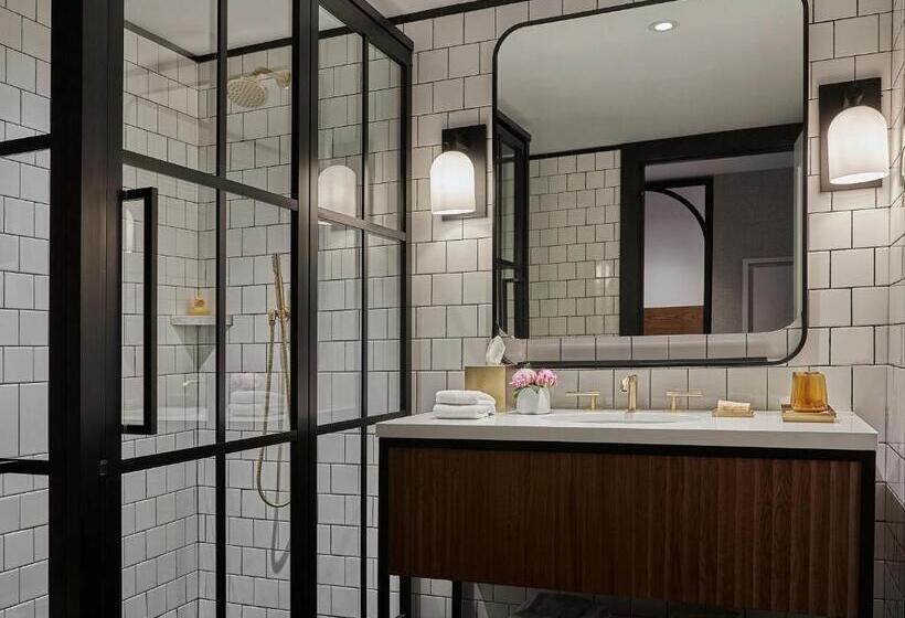 Номер Deluxe Кровать Кинг, 21c Museum Hotel St Louis