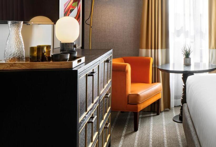 스탠다드 룸 킹사이즈 침대, 21c Museum Hotel St Louis