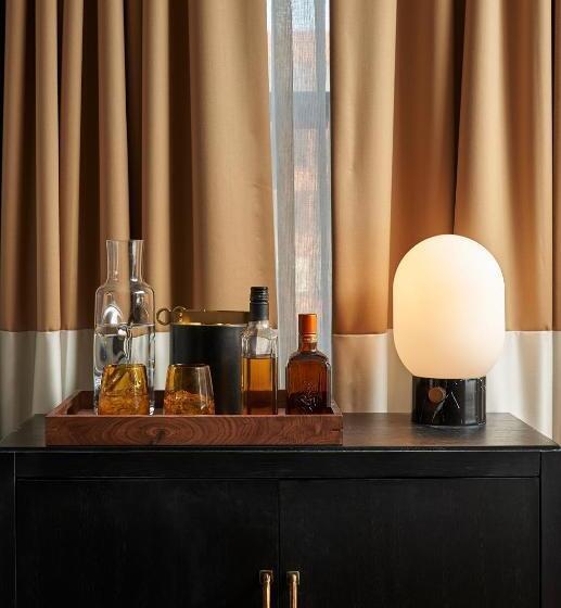 장애인용 디럭스룸, 21c Museum Hotel St Louis