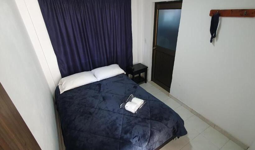 기본룸, Alojamiento Blue Sky