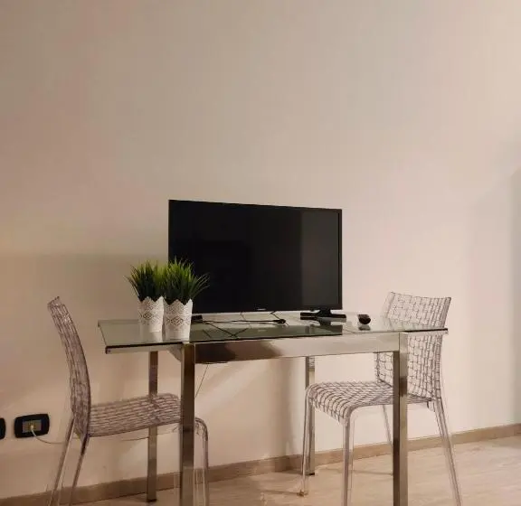 اتاق اکونومی, Camere D Artista