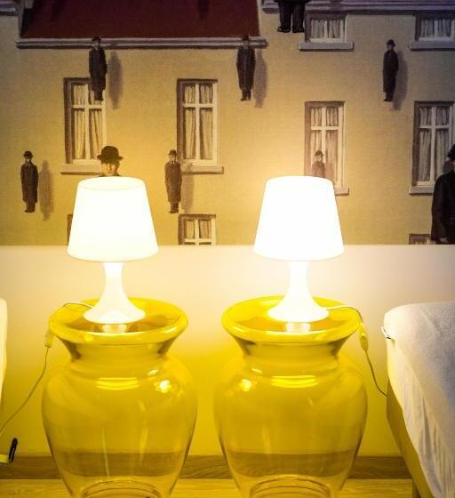 이코노미 룸, Camere D Artista