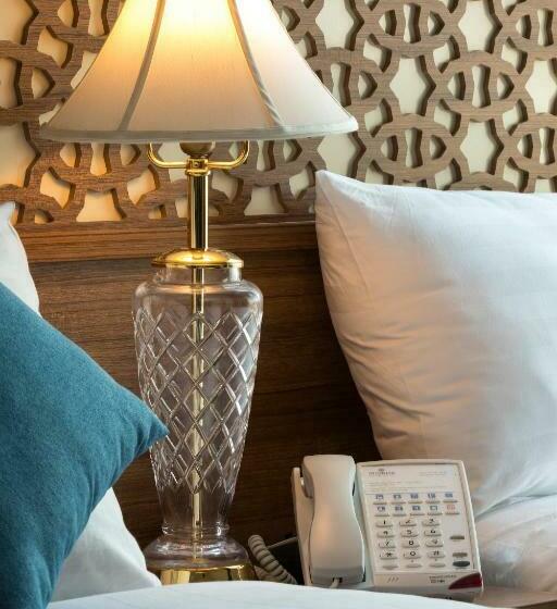 חדר אקונומי לשלושה, Sunrise Ajyad