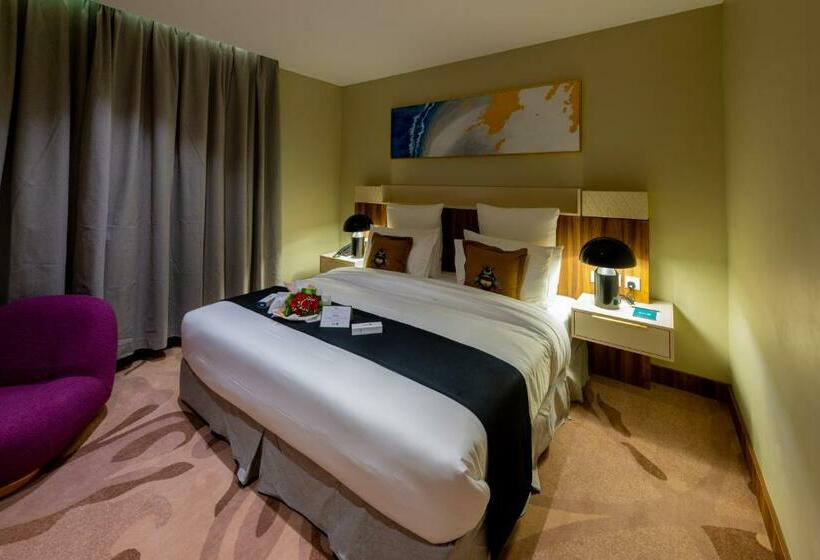 חדר אקונומי, فندق رالين 2