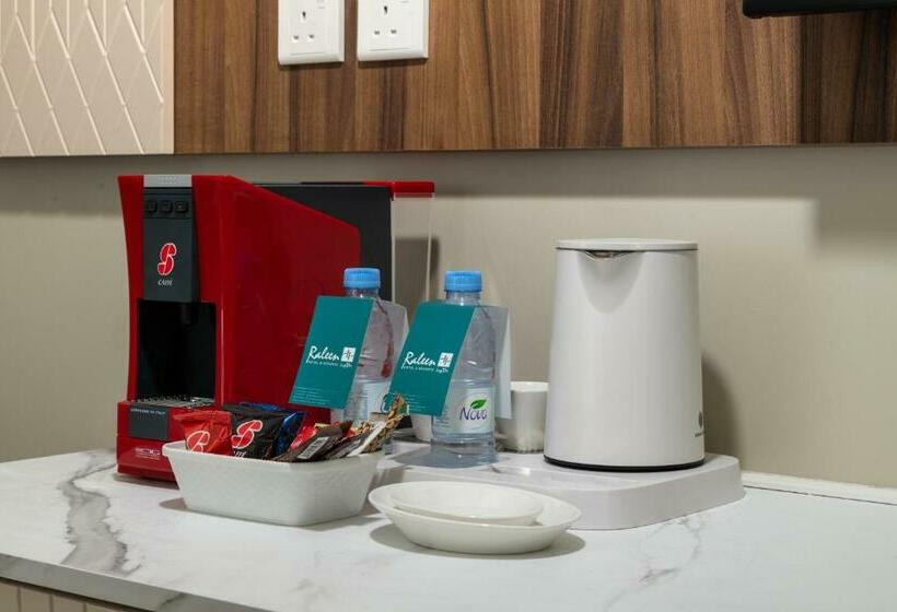 חדר אקונומי, فندق رالين 2