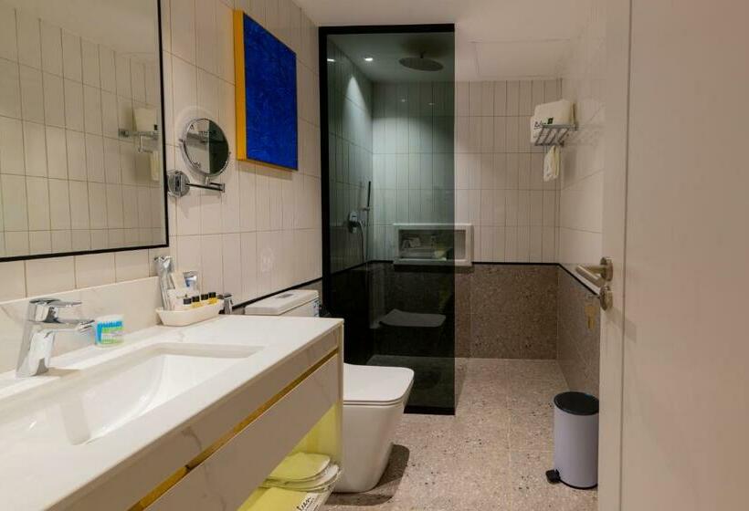 סוויטה, فندق رالين 2