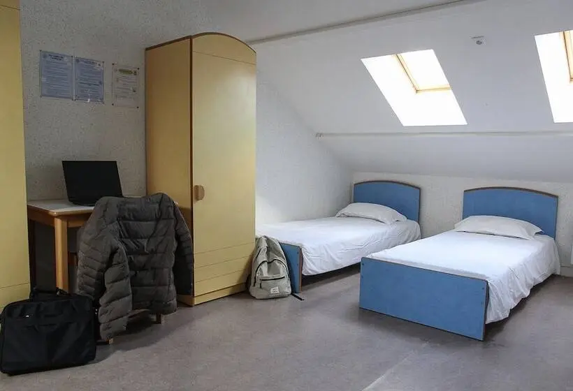 スタンダードルーム, Auberge De Jeunesse Hi Genêts
