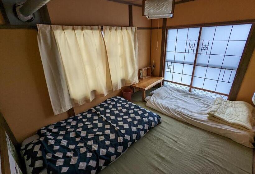 Номер Стандарт Вид на Сад, Yukiumi House