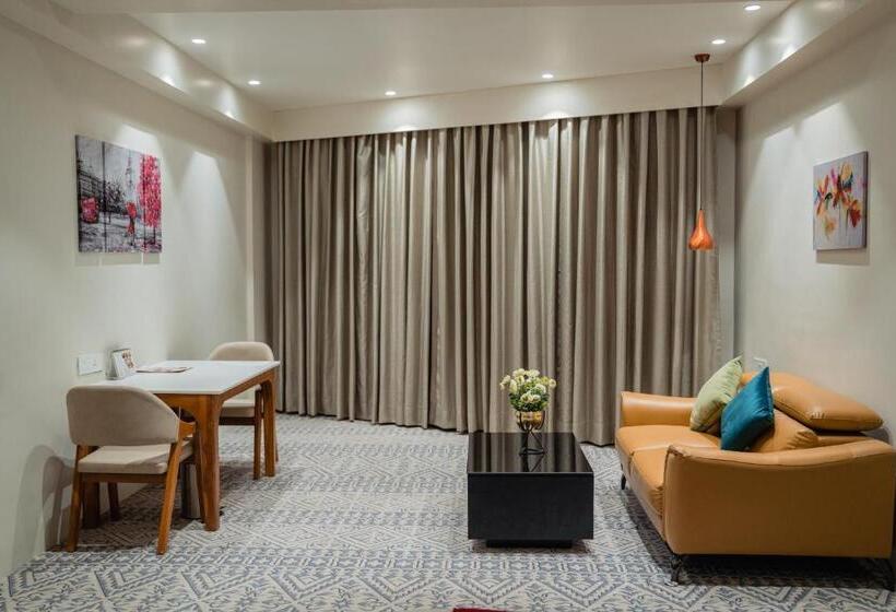 スタンダードスタジオ, Lords Inn Rajkot