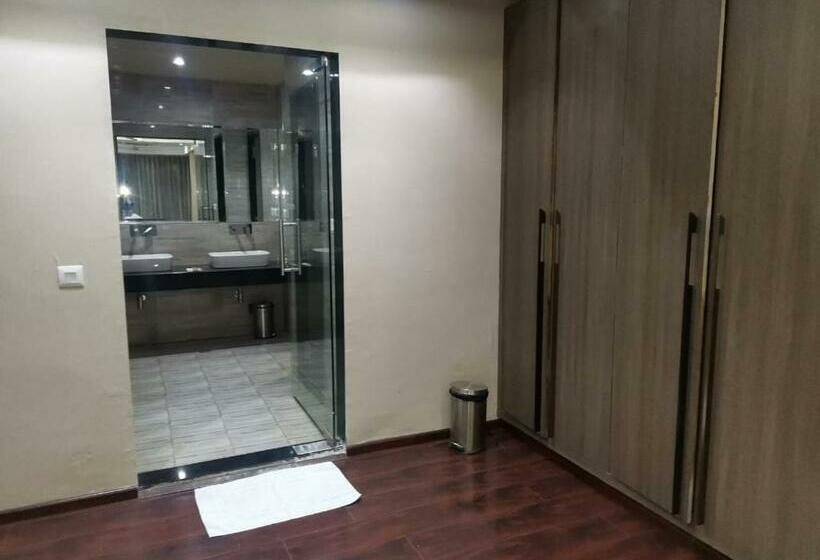 Семейный Номер Deluxe, Ratnapriya Hotel And Resort