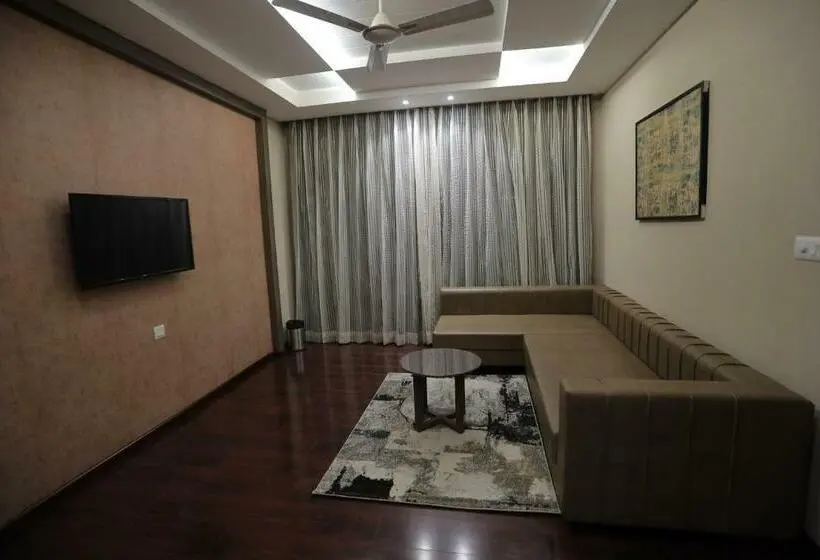 バルコニー付スイート, Ratnapriya Hotel And Resort