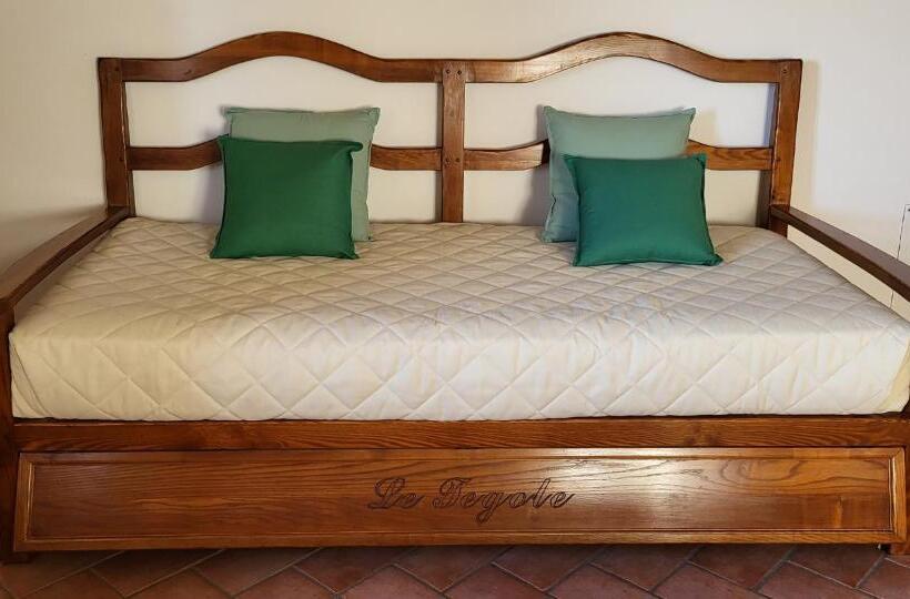 Номер Стандарт Трехместный, Resort Le Tegole