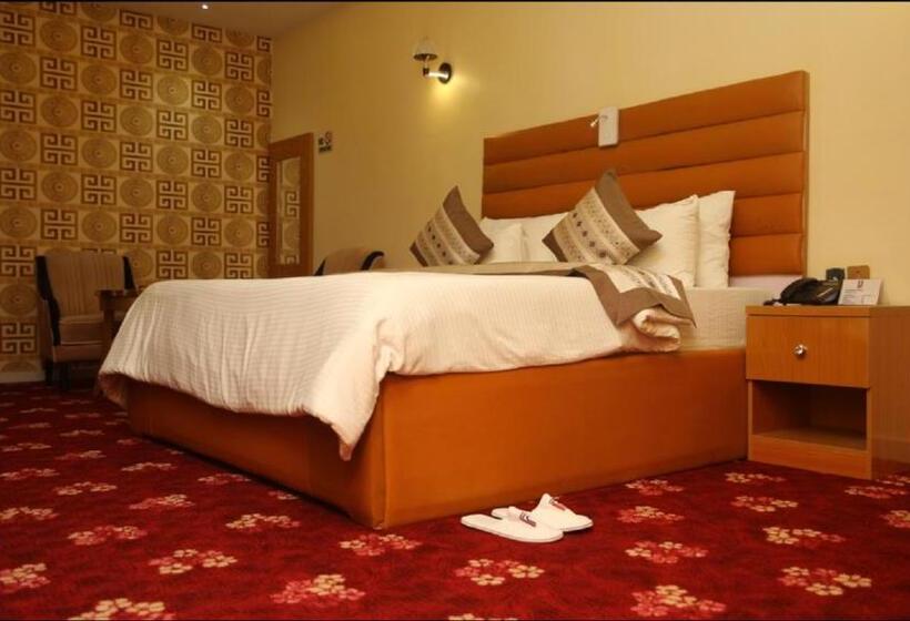 اتاق لوکس یک تخته, Villa Hilton Hotels