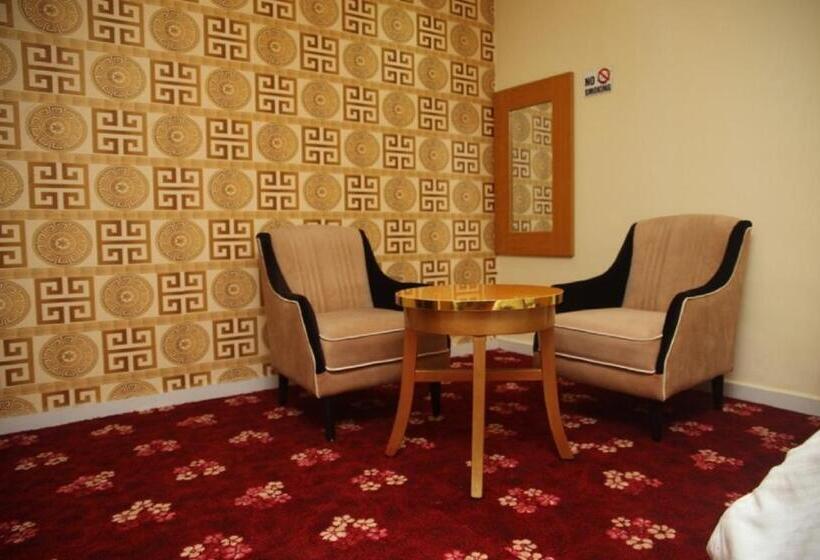 اتاق لوکس یک تخته, Villa Hilton Hotels