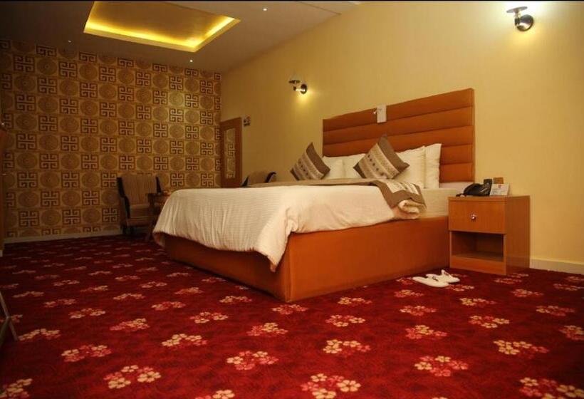اتاق لوکس یک تخته, Villa Hilton Hotels