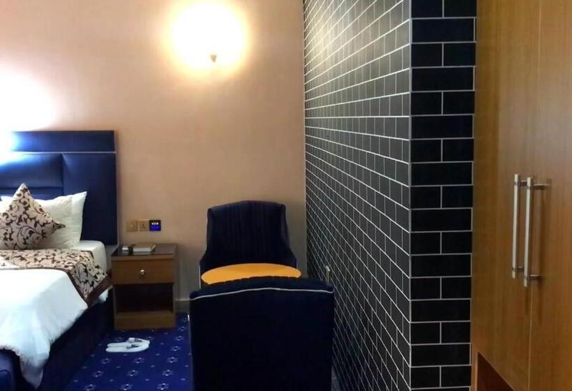 آپارتمان 2 خوابه, Villa Hilton Hotels