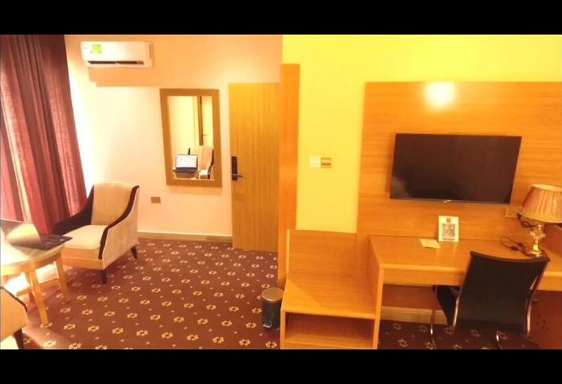 آپارتمان 3 خوابه, Villa Hilton Hotels