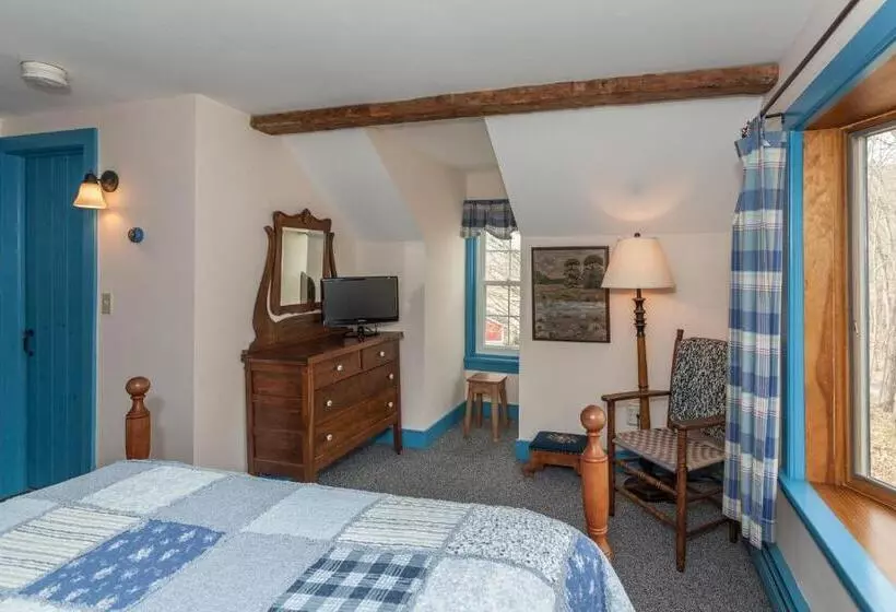 スタンダードルーム, Inn At Buck Hollow Farm