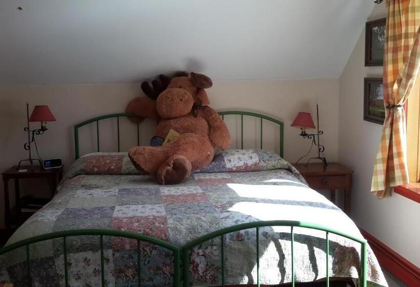 غرفة قياسية سرير كينج, Inn At Buck Hollow Farm