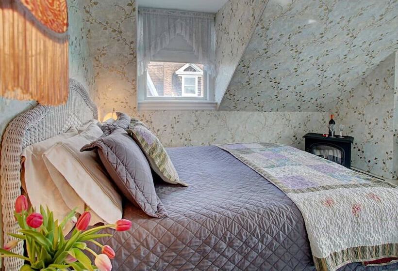 디럭스 룸, Luther Ogden Inn