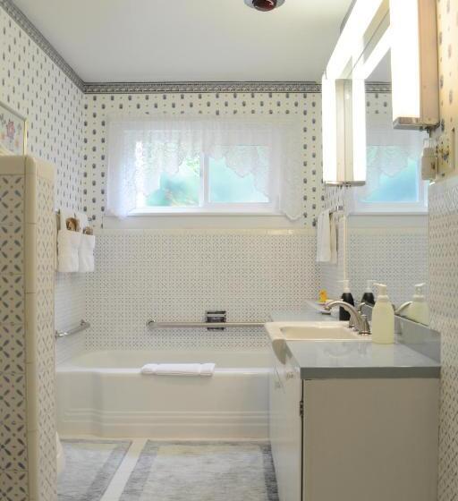 디럭스 룸, Mine And Farm, The Inn At Guerneville, Ca