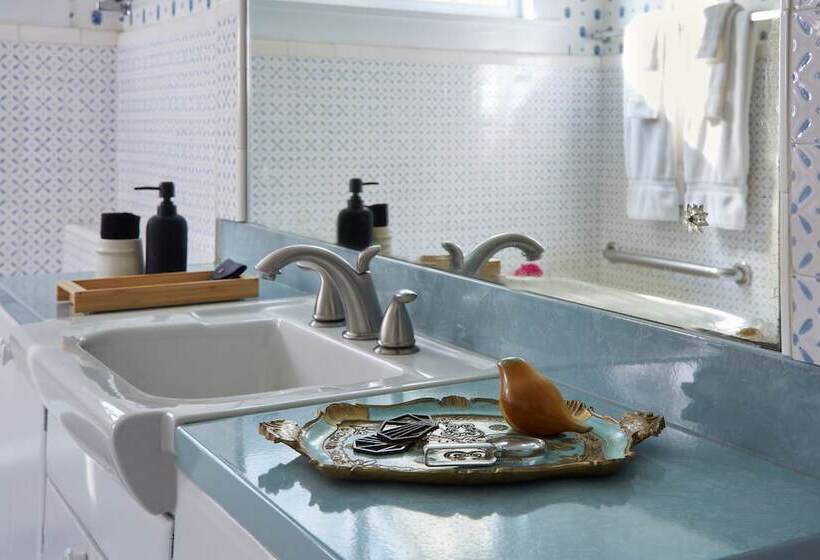 스탠다드 룸, Mine And Farm, The Inn At Guerneville, Ca