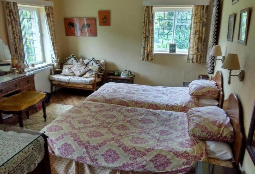 スタンダードルーム, Thornley House