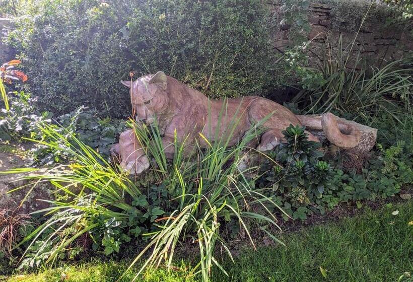 シングルデラックスルーム, Thornley House