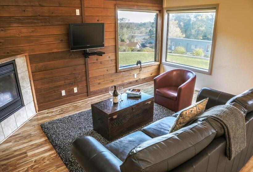 디럭스 스위트, Cottages At Little River Cove