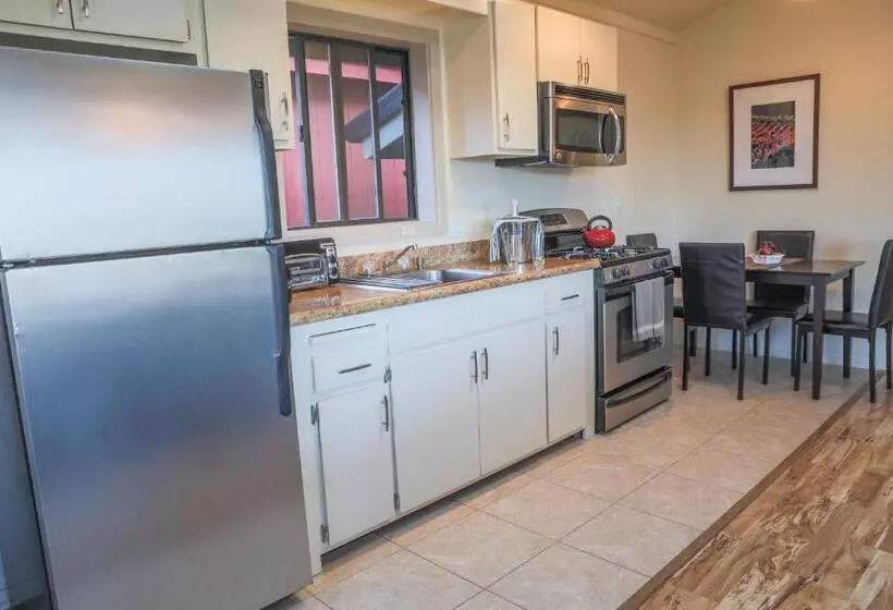 Deluxe-bungalow, Cottages At Little River Cove
