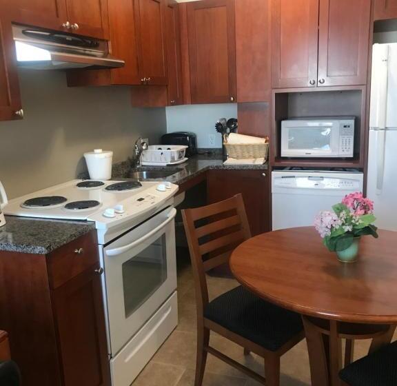 Люкс Адаптированный для Инвалидов, Crescent Suites