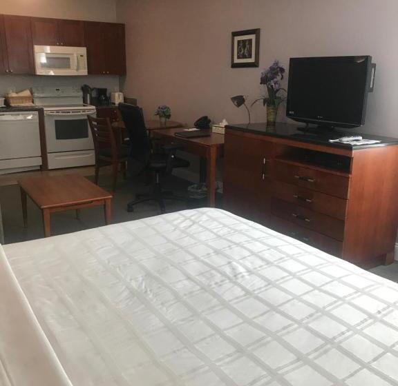 Люкс Deluxe Кровать Кинг, Crescent Suites