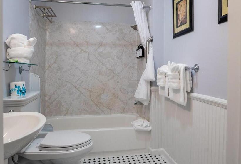 スタンダードルーム, Gilbert Inn Seaside