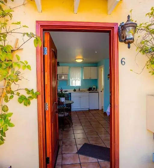 キングサイズベッドのデラックスルーム, Leucadia Beach Inn