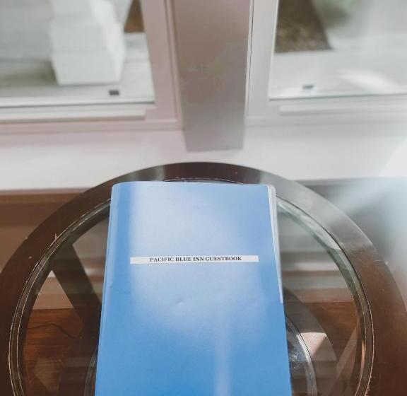 غرفة قياسية سرير كينج, Pacific Blue Inn