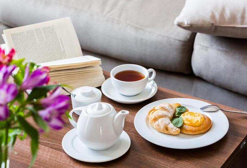 خانه 1 خوابه, Panska Gora