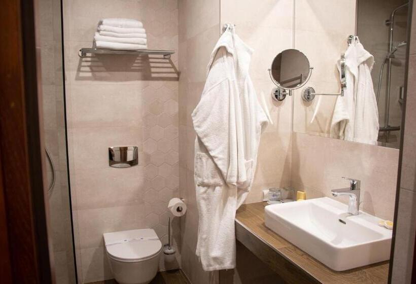 اتاق خانوادگی, Panska Gora