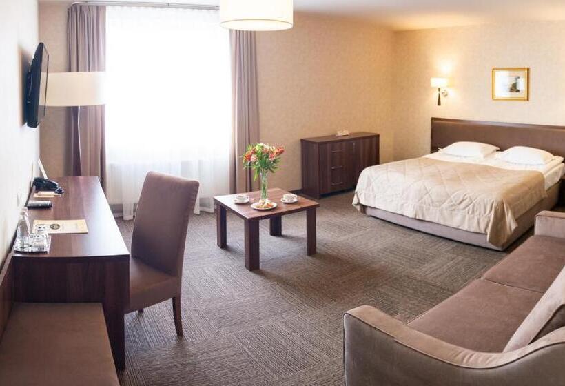 اتاق خانوادگی, Panska Gora