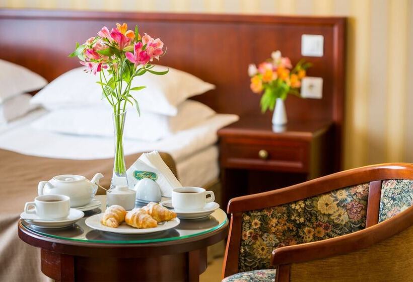 اتاق سوپریور, Panska Gora