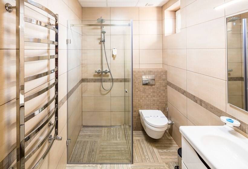 خانه 1 خوابه, Panska Gora