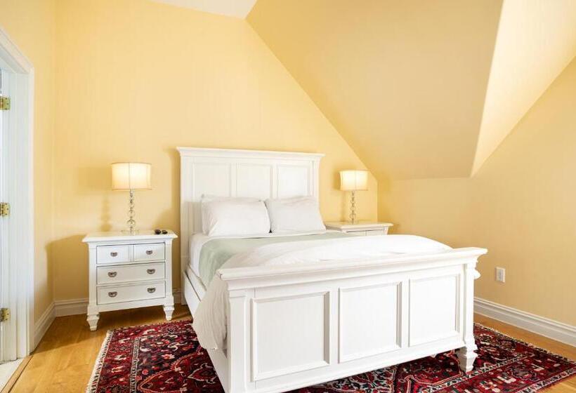 침실 1개 아파트, Pelham Court