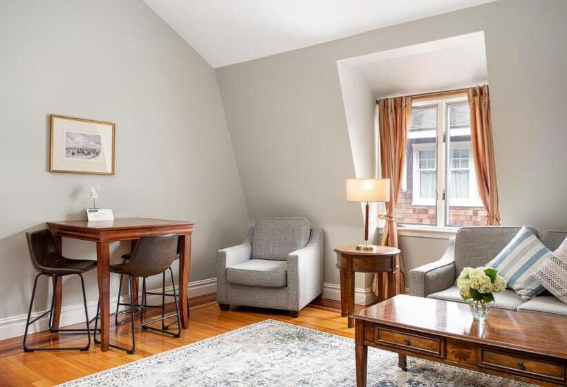 침실 1개 아파트, Pelham Court