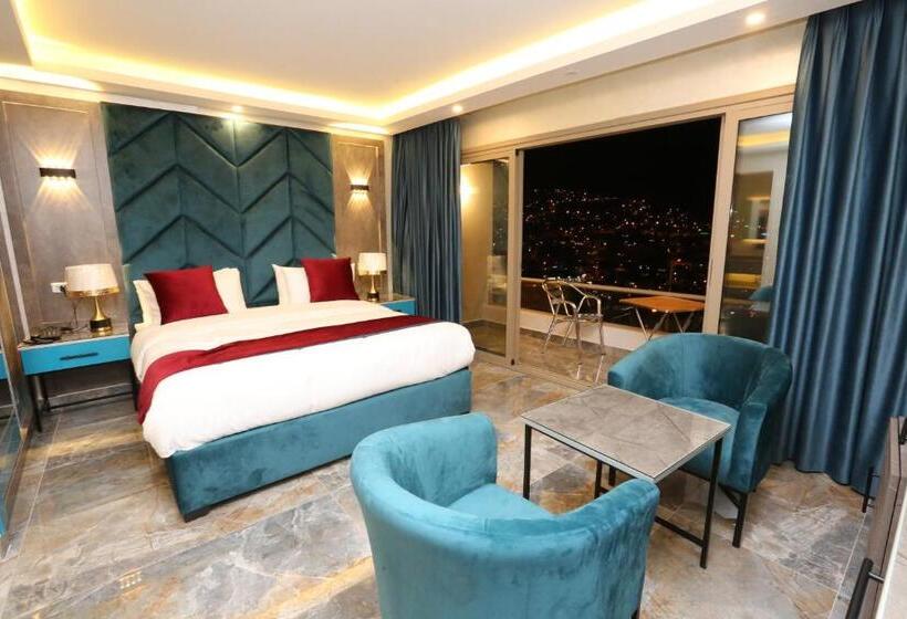 Superior Room with Terrace, Petra Sella