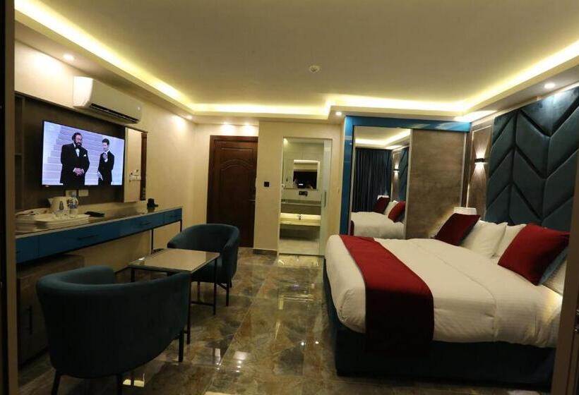 Superior Room with Terrace, Petra Sella