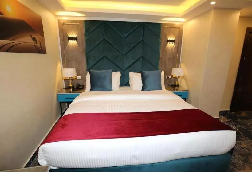 Superior Room with Terrace, Petra Sella