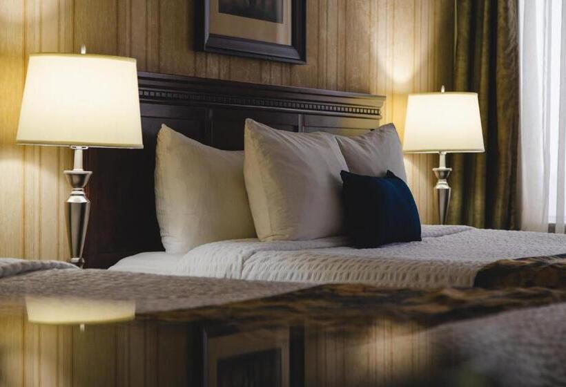 Номер Стандарт, Redwood Inn & Suites