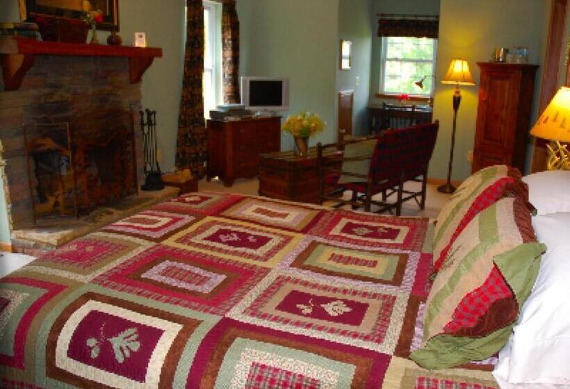 חדר סטנדרט, Long Mountain Lodge Bed & Breakfast